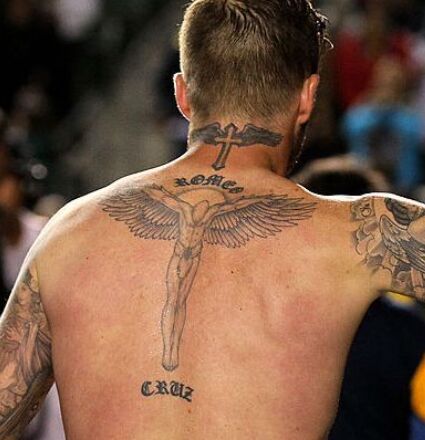 Le dos tatoué de David Beckham