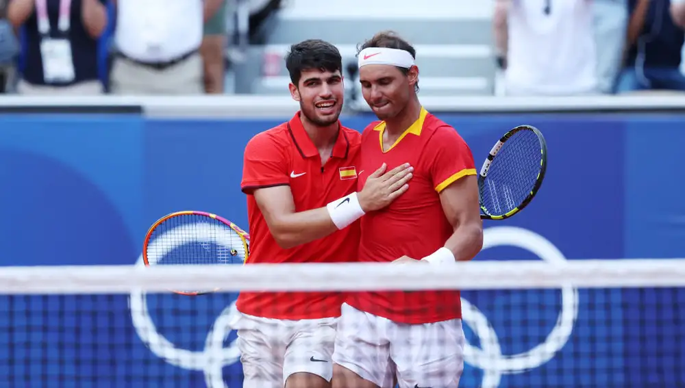 Carlos Alcaraz et Rafa Nadal lors des Jeux Olympiques de Paris 2024