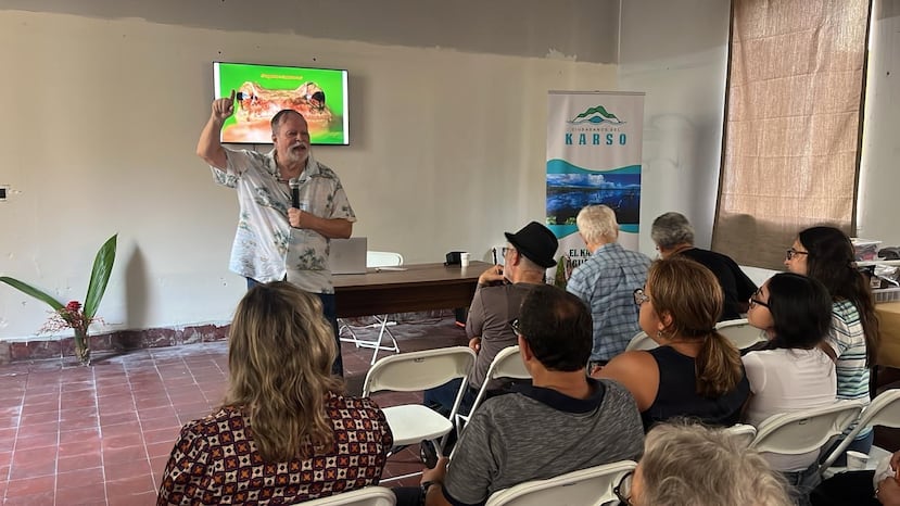 Le Dr Ariel Lugo a parlé du changement climatique à Porto Rico.