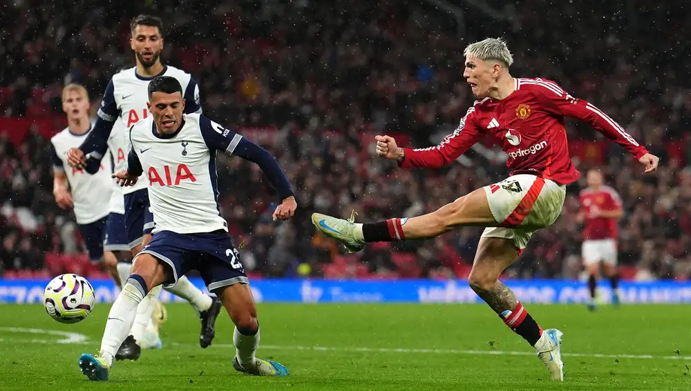 Soccer / League Europe.- Tottenham - Manchester United