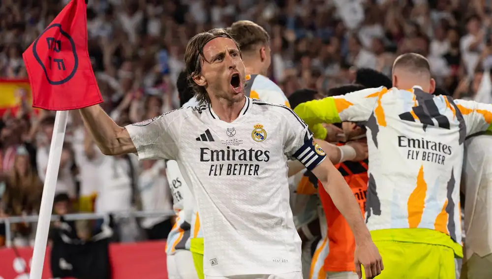 VIDÉO: Le milieu de terrain croate Luka Modric quittera le Real Madrid après la Coupe du monde du club