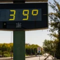 L'AEMET prédit que la chaleur donnera un répit à la moitié nord ce dimanche, même si elle souligne que le sud atteindra les 40 degrés.