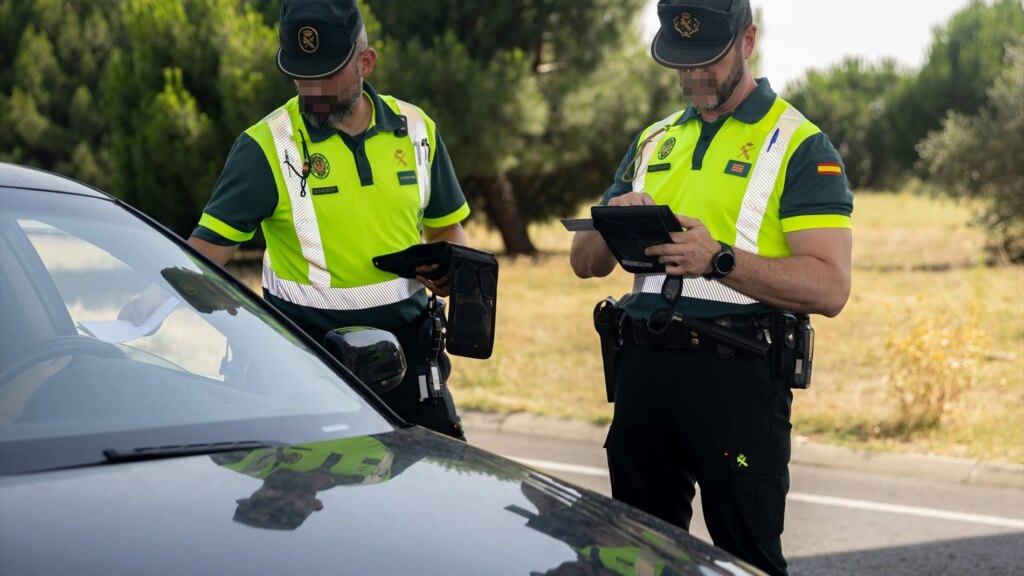 La Garde civile déploie les premiers contrôles de carburant en Espagne : c'est ce qu'elle recherche