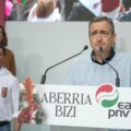 Le calcul électoral du PNV et Junts refroidit une motion contre Sánchez