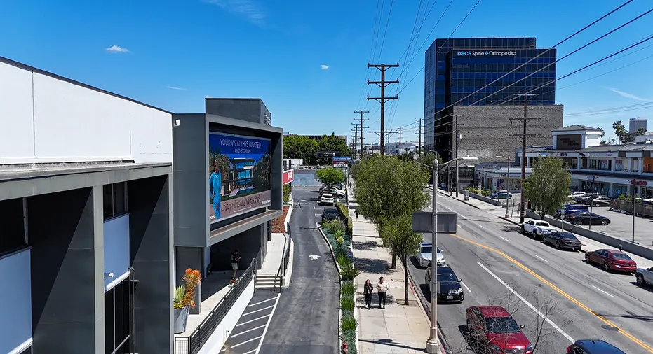 Panneau d'affichage donnant sur la rue de Los Angeles