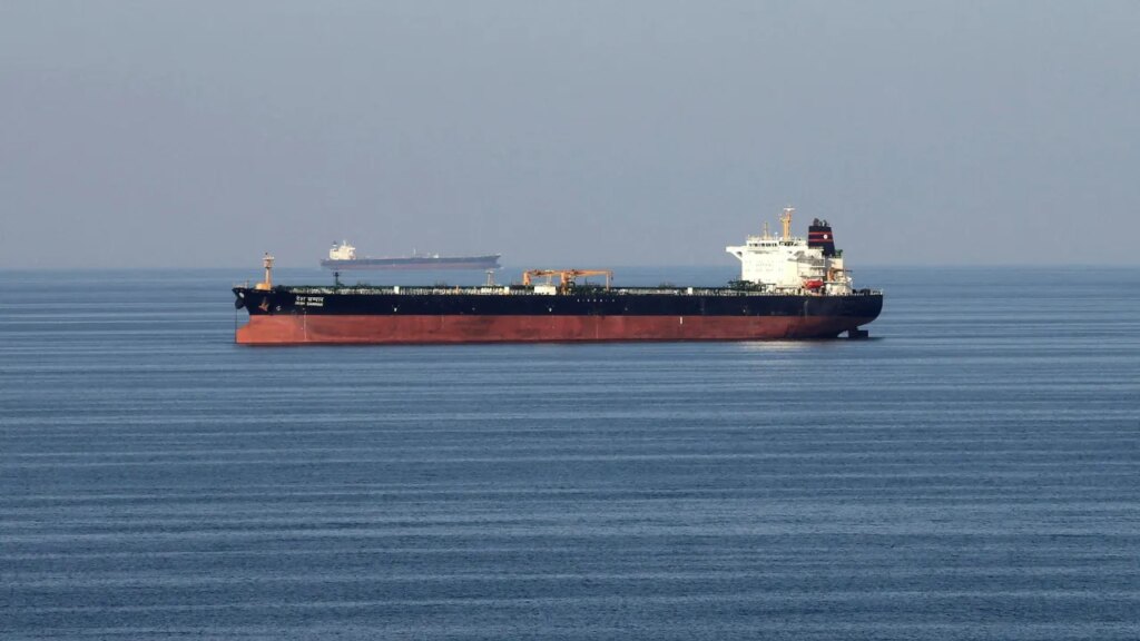 Le trafic de pétroliers dans le détroit d'Ormuz atteint son plus haut niveau depuis le début du conflit, mais les mines demeurent