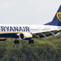 Ryanair met fin « à contrecœur » aux frais obligatoires imposés aux parents pour s'asseoir avec leurs enfants au milieu d'une enquête