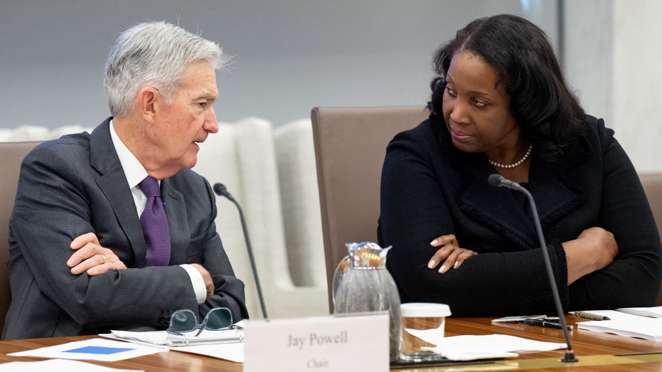 Jérôme Powell et Lisa Cook