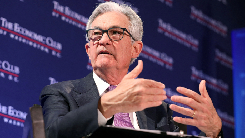 Jerome Powell prend la parole lors d'un événement à Washington, DC.