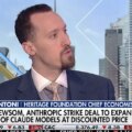 Un économiste se demande si les craintes liées à l'IA sont « exagérées » : « Je n'adhère pas à ce récit »