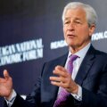 Dimon appelle au calme face aux craintes liées à l'impact de l'IA sur l'emploi : « Arrêtez d'être essoufflé à cause de cela »