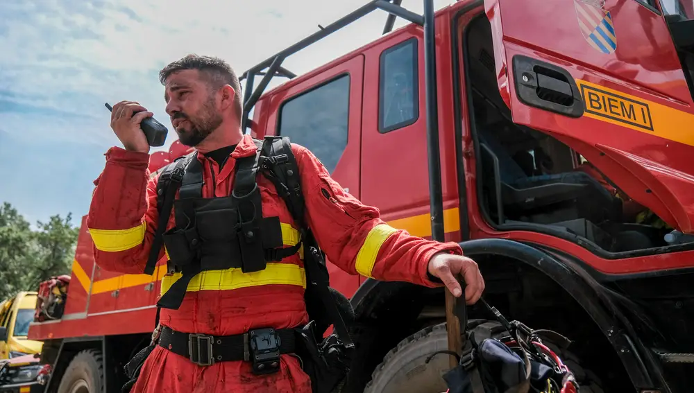 90% de l'incendie de La Mierla (Guadalajara) affecte le parc naturel de la Sierra Norte