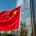 La Chine réprime les romances avec les chatbots alors que la crise de la natalité s'aggrave (rapport)