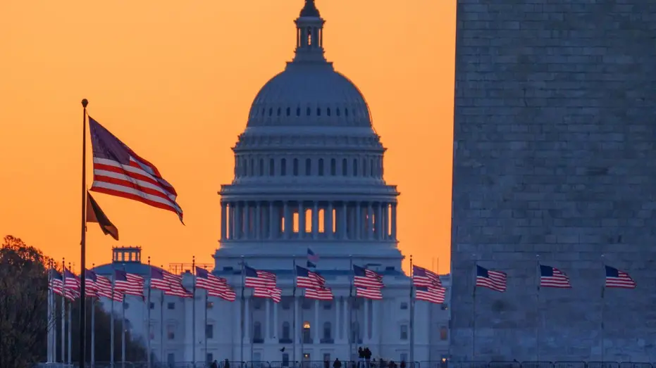 Capitole des États-Unis au lever du soleil