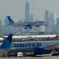United aurait contacté Delta Air Lines au sujet d'une éventuelle fusion.