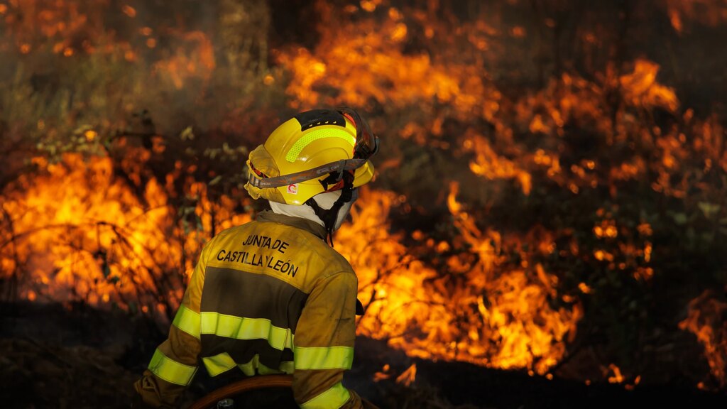 Combien gagnent les pompiers municipaux et forestiers en Espagne ?