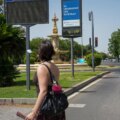 L'AEMET prévient que les températures minimales ne descendront pas en dessous de 20 degrés ce vendredi sur le littoral méditerranéen, en Andalousie et aux Canaries, tout en maintenant des avertissements de pluie dans le nord.