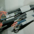 Ne connectez jamais un câble sans savoir ceci : ce qu'indiquent ses couleurs