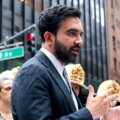 Les riches de New York se précipitent pour éviter la taxe sur les résidences secondaires de Mamdani