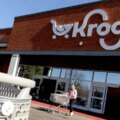 Une grande chaîne de supermarchés ferme au moins 39 magasins alors que la refonte nationale prend forme