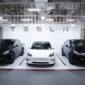 Tesla rappelle près de 3 millions de véhicules en raison de portes difficiles à ouvrir après un accident