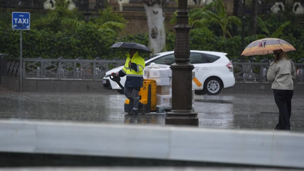 L'AEMET prévoit de très fortes tempêtes et de la grêle dans plusieurs régions d'Espagne ce jeudi, mais souligne que la chaleur dépassera encore les 35 degrés en Méditerranée.