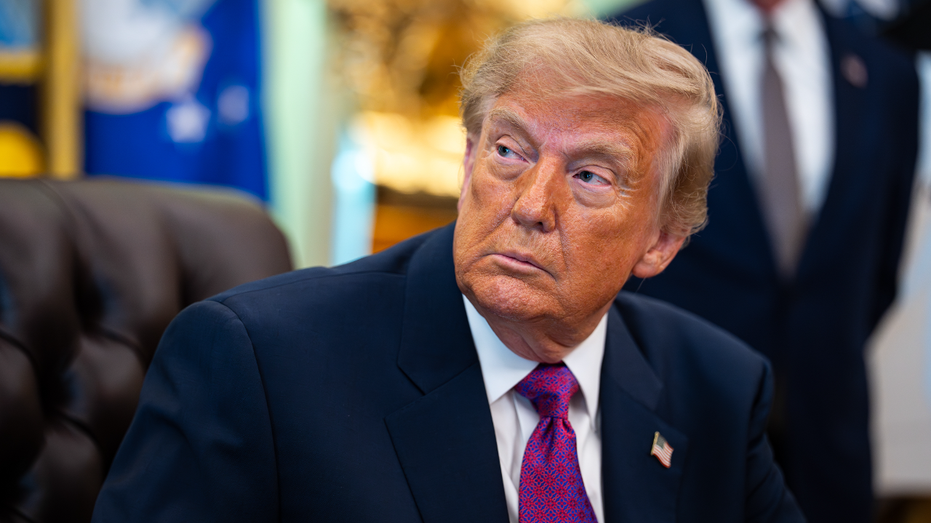 Donald Trump dans le bureau ovale