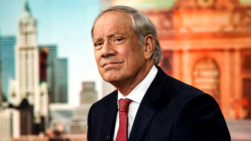 Pataki tire la sonnette d'alarme face à l'exode de New York : "Ça va juste empirer"