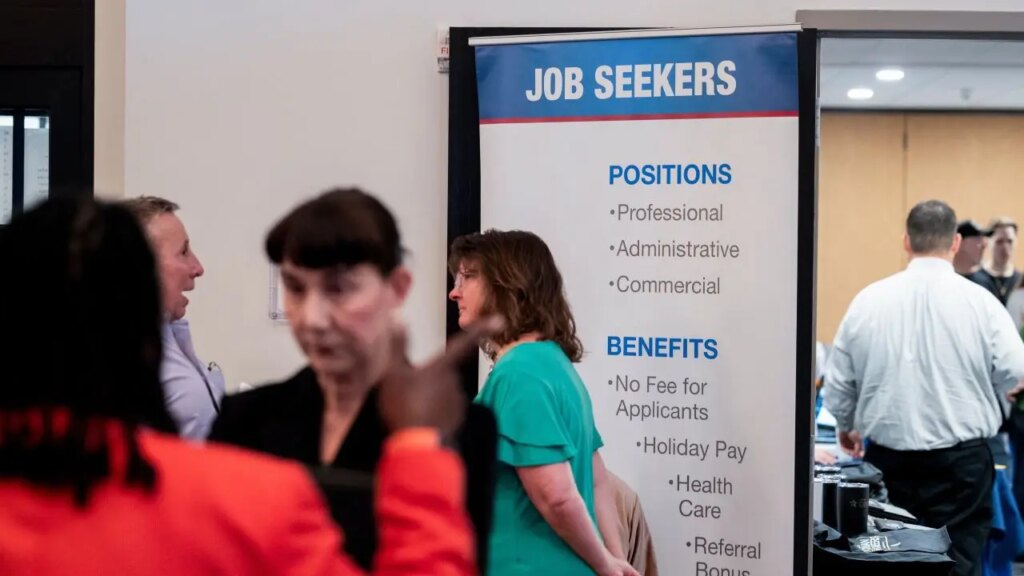 Le secteur privé a créé 38 000 emplois en août, un chiffre inférieur aux attentes, selon ADP