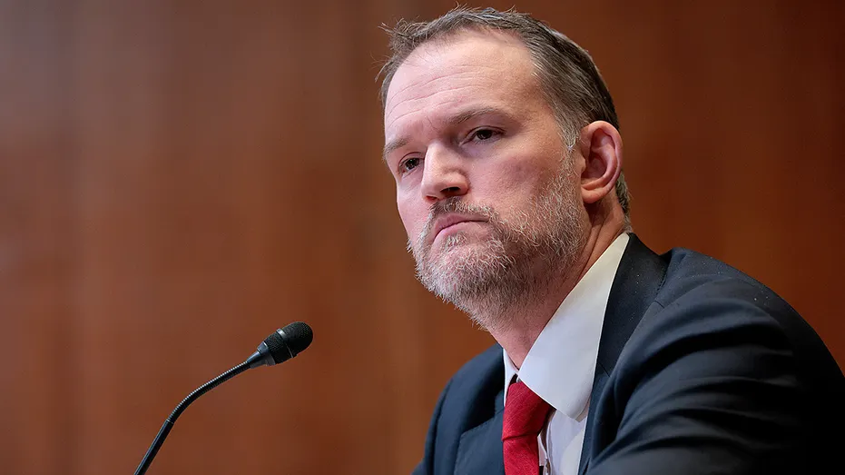 Le représentant américain au Commerce, Jamieson Greer, témoigne au Capitole.