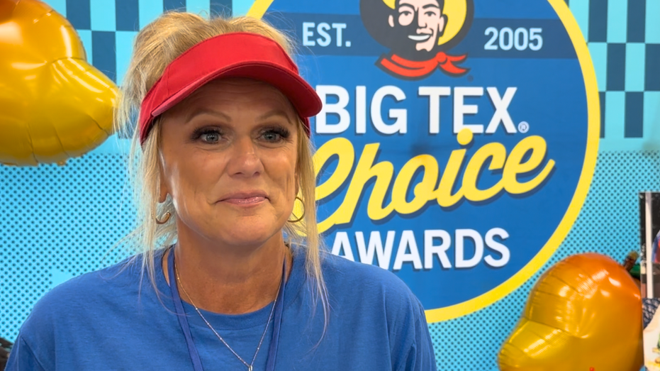 Dwania Morris a créé le Sunset Soft Serve Rita, finaliste du "siroter" catégorie pour les Big Tex Choice Awards 2026 pour la Texas State Fair.
