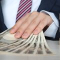 Un avocat du travail le confirme : un travailleur peut exiger une augmentation de salaire dans ces cas